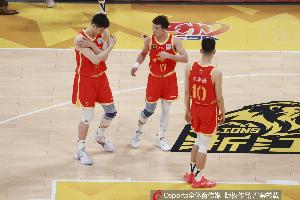 广厦与上海历史季后赛交手仅1次：21-22赛季半决赛 上海0-3广厦配图